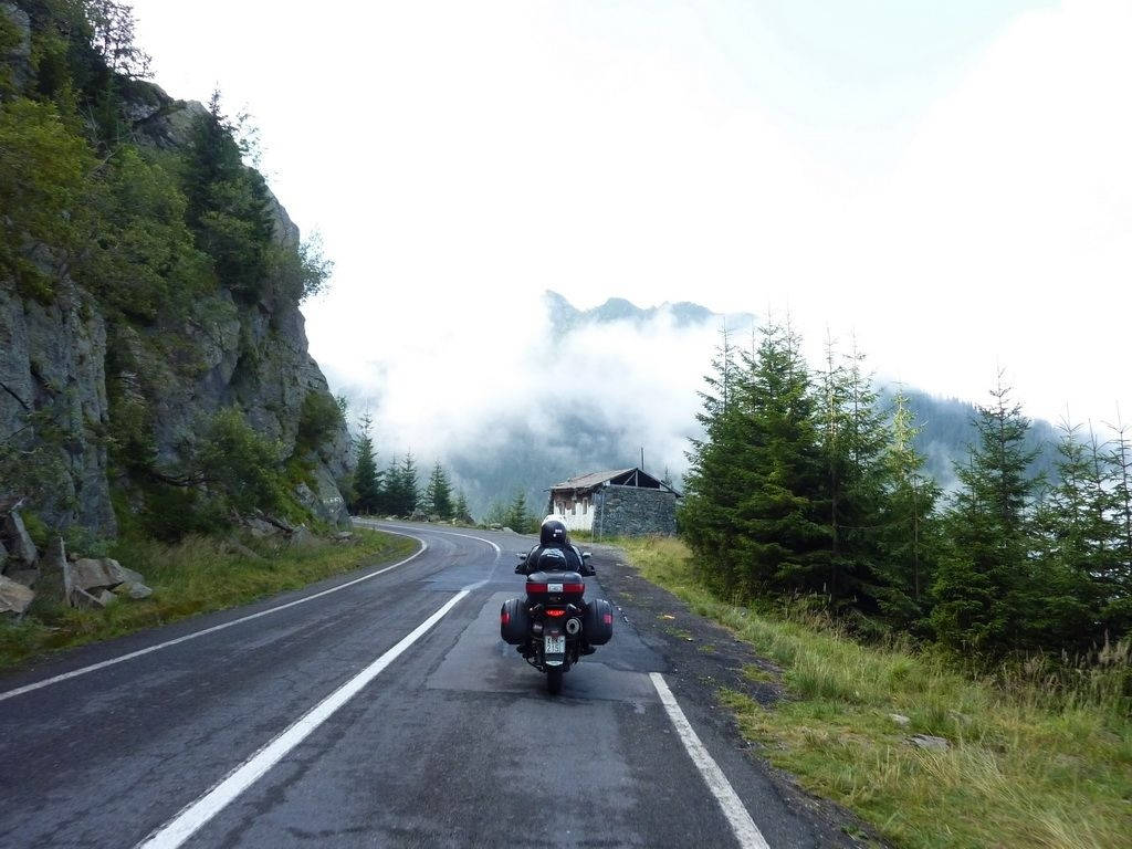 DN7C / Transfagarasan Pass : Cârtisoara - Curtea de Arges